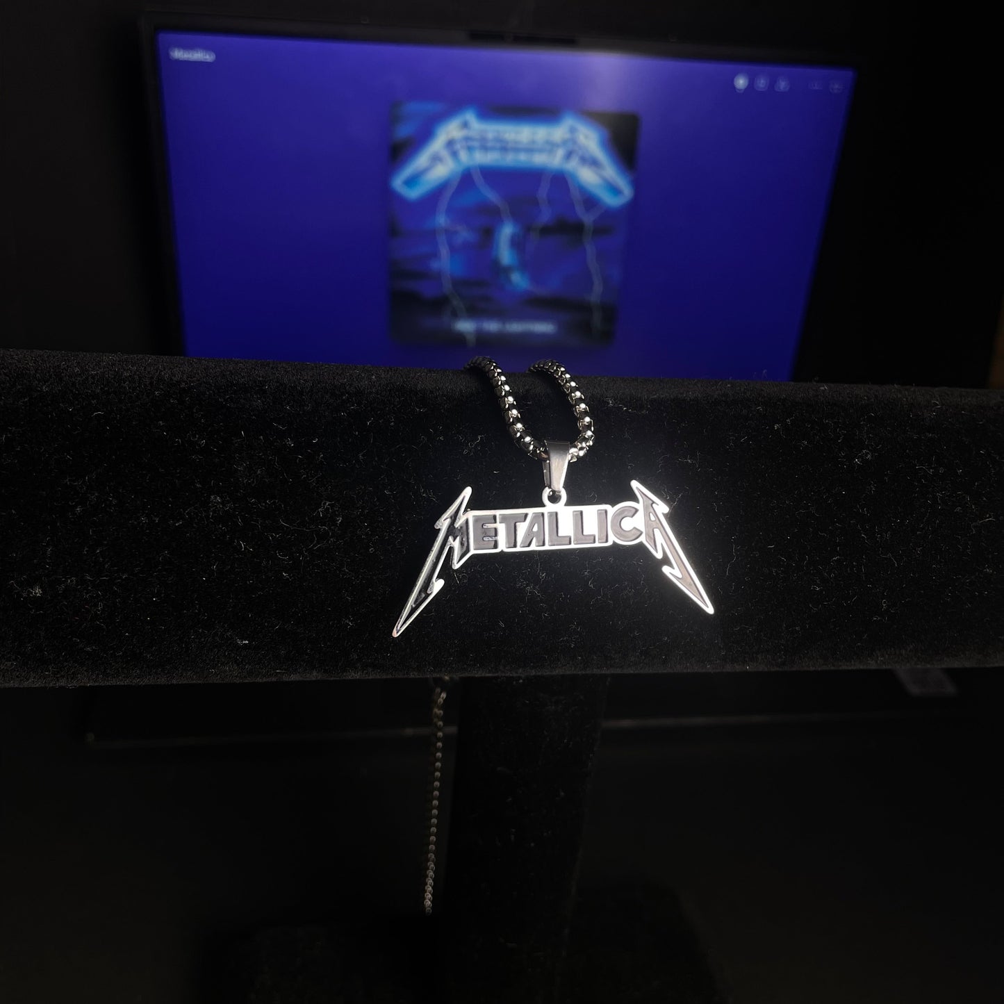 Metallica necklace